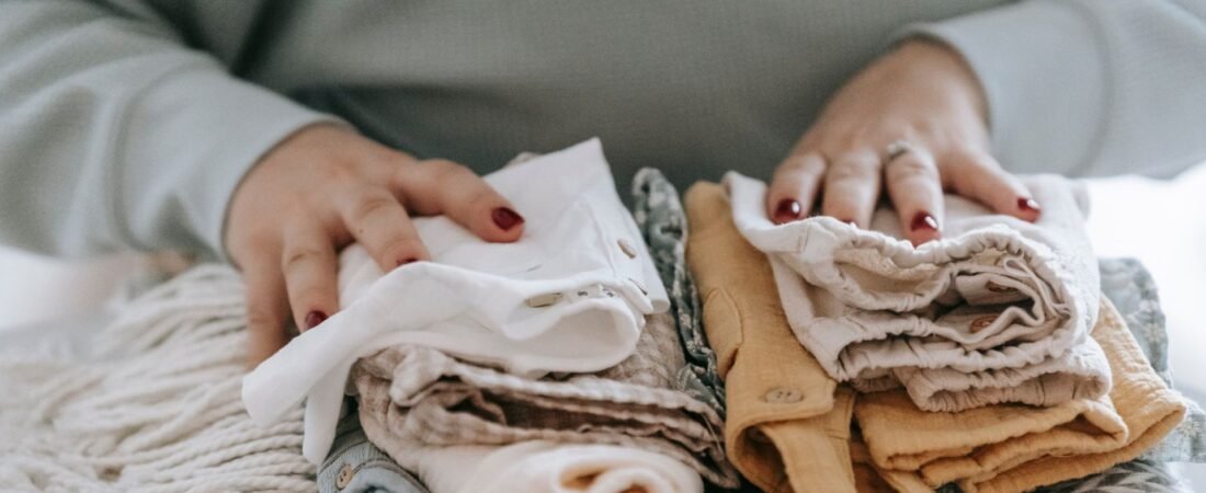 Erstausstattung fürs Baby: Checkliste für die ersten Wochen
