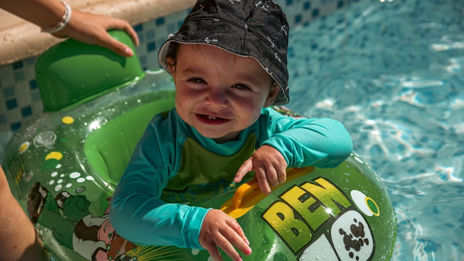 Schwimmwindeln im Vergleich: Einweg oder wiederverwendbar?