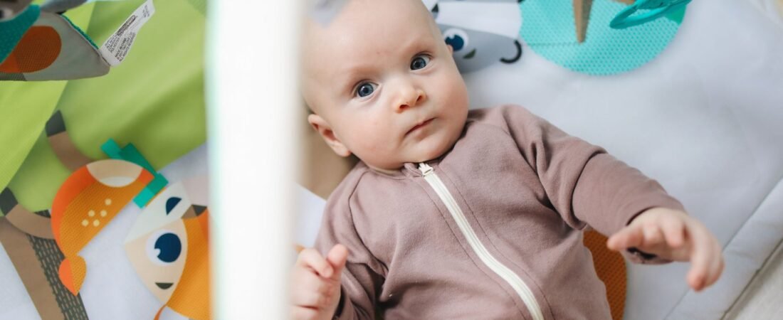 Wickeln unterwegs: So klappt es ohne Wickeltisch