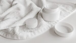 Wundschutzcreme fürs Baby: wann sinnvoll, wie auftragen